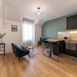 Coquelin - Joli Renove Appartement